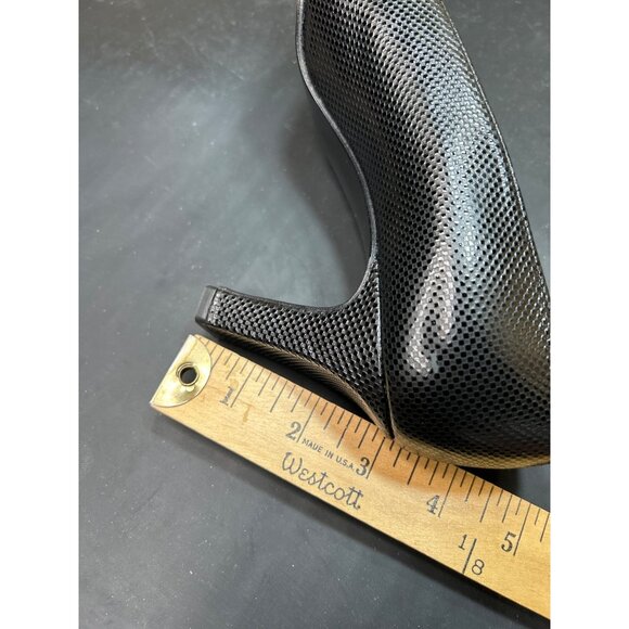 Stuart Weitzman Black Perforated Leather Pointed-Toe Pumps Size 7 B - Picture 9 of 9